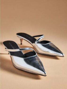 Shoe The Bear Silver Leather Pointed Toe Kitten Heel Pumps 36 NWOB